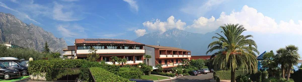 Dove parcheggiare a Limone sul Garda: guida completa 2026